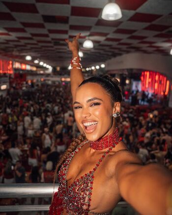 Giovana Cordeiro