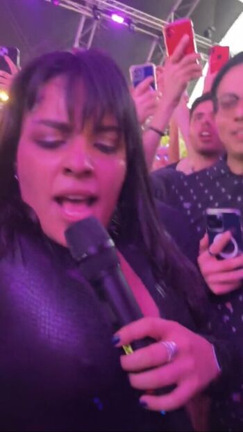 Girl Ultra