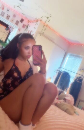 girlnxtdoor888