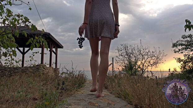Girls Hunters Beauty