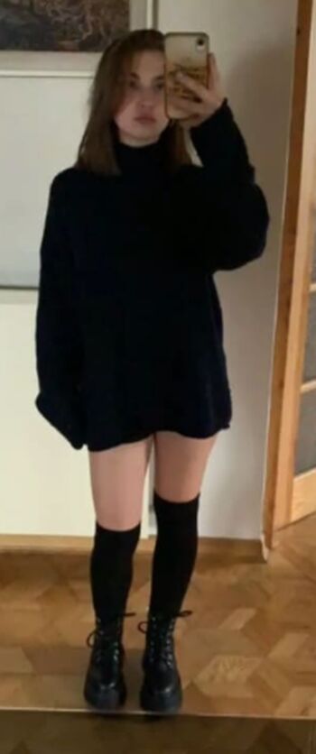 Leaked Girls in wedgy fitness shorts private photo viral onlyfans