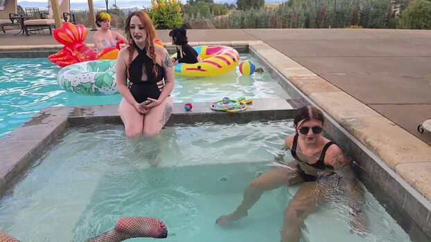 Leaked Girls play  page private photo viral onlyfans