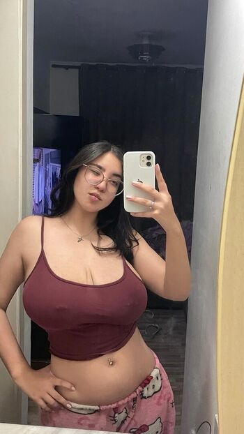 Leaked Giulialluz private photo viral onlyfans