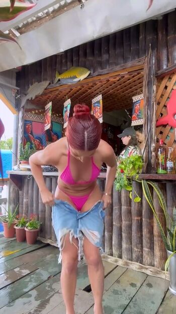 Leaked Zoe turnes/ private photo viral onlyfans