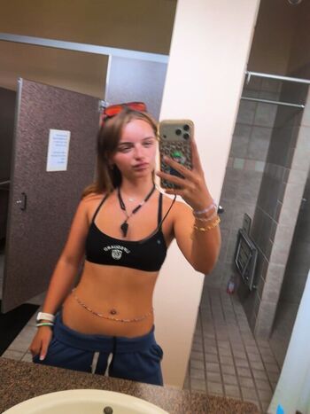 Leaked Glttergutz private photo viral onlyfans