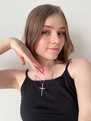 Leaked Glitteringbunnny private photo viral onlyfans