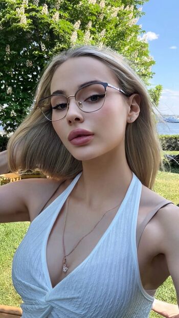 Leaked Gloriamatvien private photo viral onlyfans