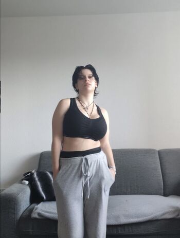 Glossygirl093