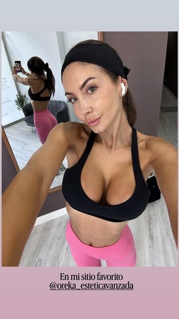 Leaked Gonsabellla page private photo viral onlyfans