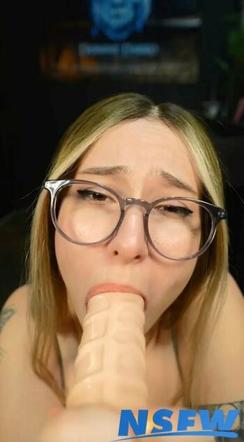 Leaked Goth egg private photo viral onlyfans