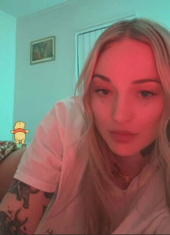 Leaked Goth queen private photo viral onlyfans