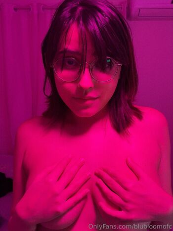 Leaked Gothravensz private photo viral onlyfans