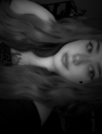 Gothxparadoxxx