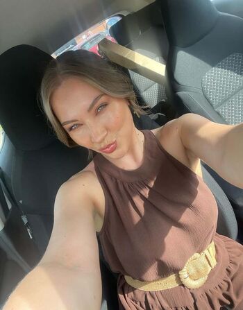 Leaked Gracie lewis private photo viral onlyfans