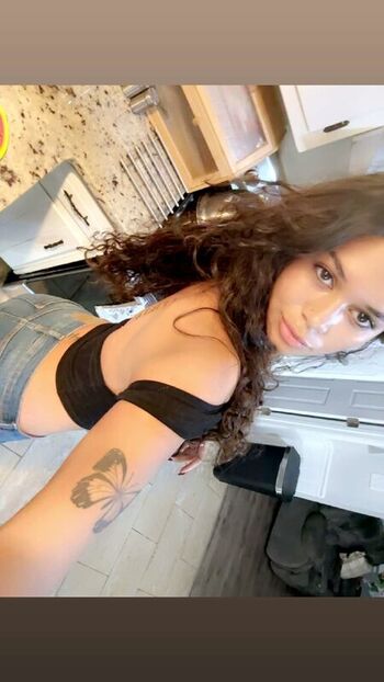 Leaked Gracie walker page private photo viral onlyfans