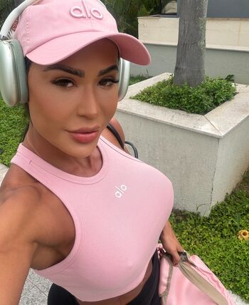 Gracyanne Barbosa