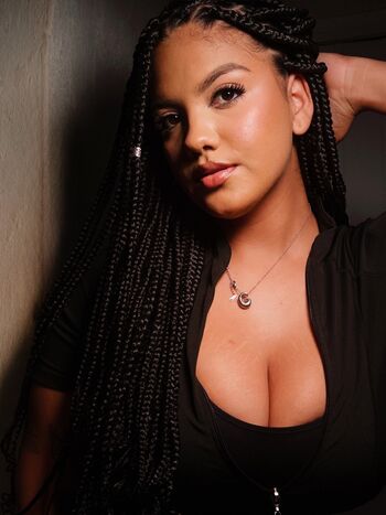 Graslayne Felix