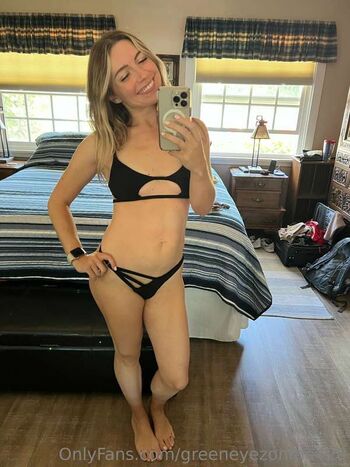 Leaked Greeneyez private photo viral onlyfans