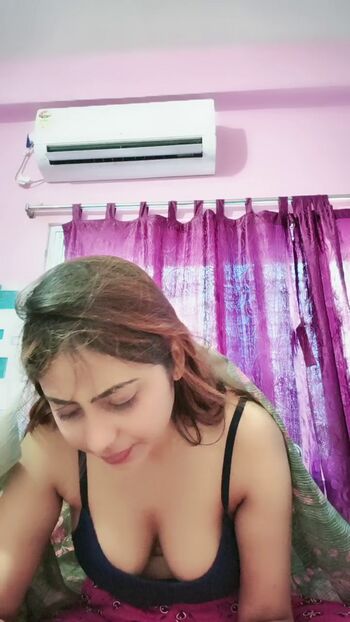 Leaked Gurpreet kaur private photo viral onlyfans