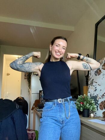 Leaked Gwenn private photo viral onlyfans