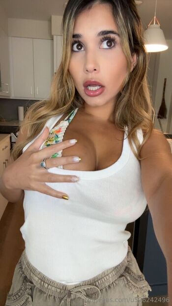 Leaked Gylliansklar private photo viral onlyfans