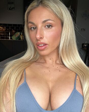 Leaked Gym barbie private photo viral onlyfans