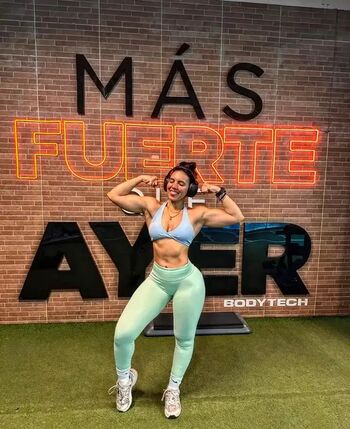 Leaked Gym booty bubble butts  page private photo viral onlyfans