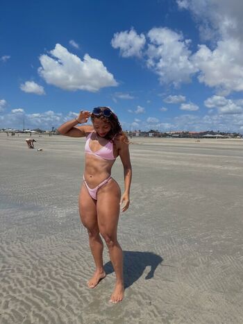 Leaked Gym booty bubble butts  page private photo viral onlyfans