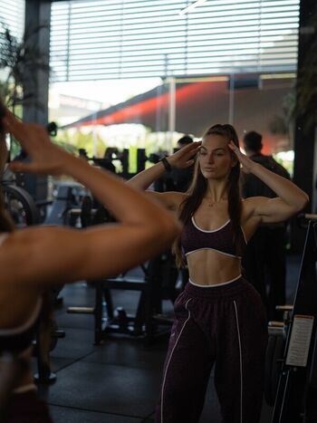 Leaked Gym booty bubble butts  page private photo viral onlyfans