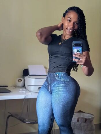 Leaked Gym booty bubble butts private photo viral onlyfans