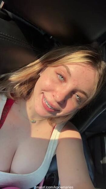 Leaked Hadly knownaries private photo viral onlyfans