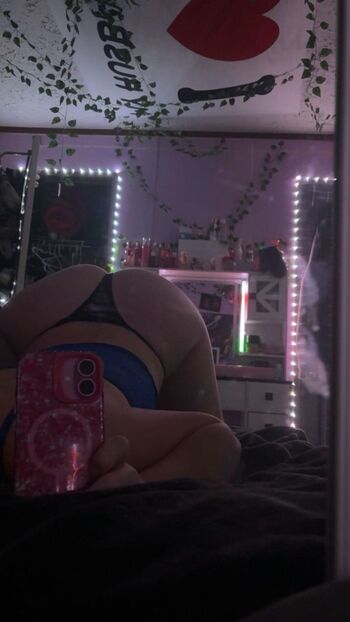 Leaked Hadly t private photo viral onlyfans