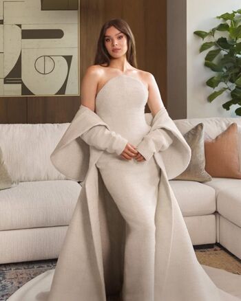 Hailee Steinfeld