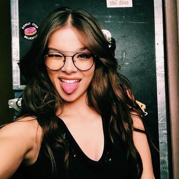 Hailee Steinfeld