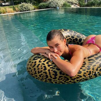 Leaked Hailey bieber page private photo viral onlyfans