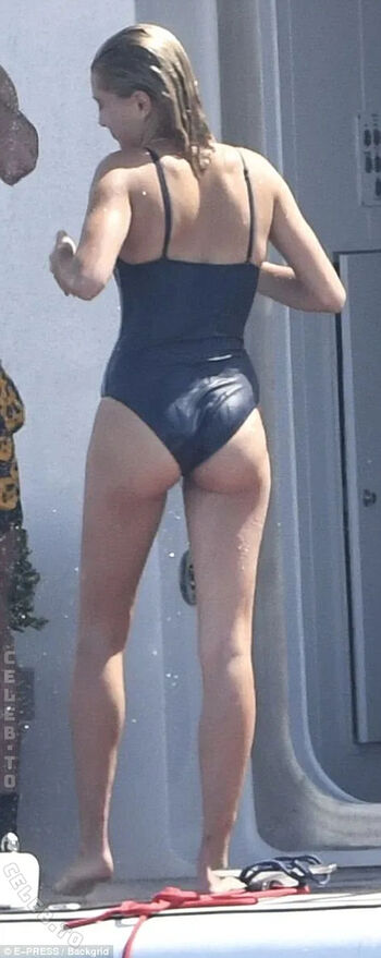 Leaked Hailey bieber private photo viral onlyfans