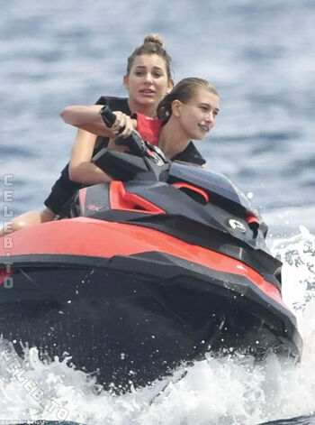 Leaked Hailey bieber private photo viral onlyfans