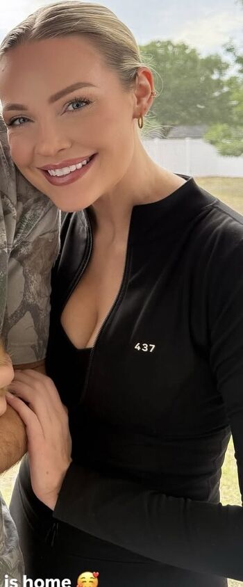 Leaked Hailey malles private photo viral onlyfans
