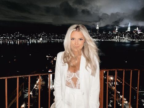 Leaked Hailey malles private photo viral onlyfans