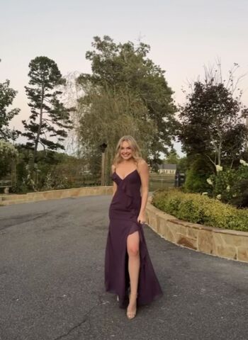Leaked Hailey malles private photo viral onlyfans