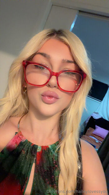Leaked Haileylovessyou private photo viral onlyfans