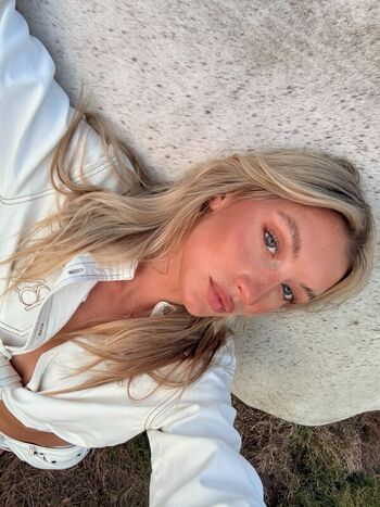 Leaked Halle cooley page private photo viral onlyfans