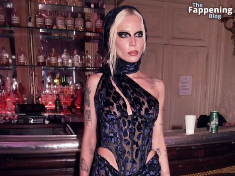 Leaked Halsey private photo viral onlyfans