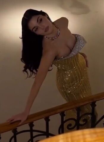 Leaked Hande ercel page private photo viral onlyfans