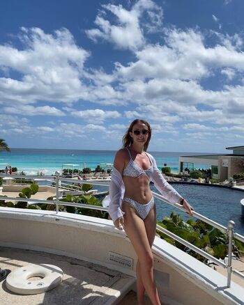 Leaked Hanna laverdiere private photo viral onlyfans