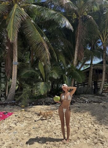 Leaked Hannaahcarolina private photo viral onlyfans