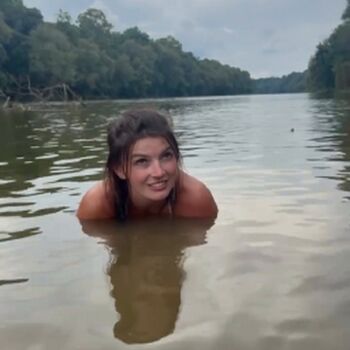 Hannah Barron