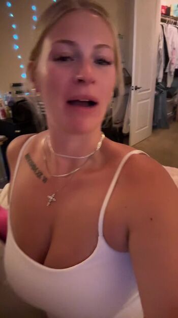 Leaked Hannah grace private photo viral onlyfans