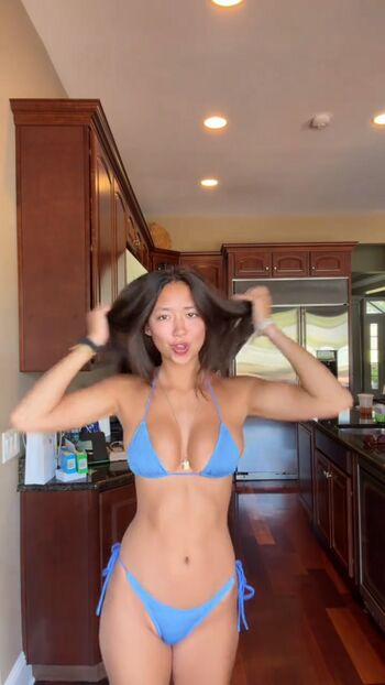 Hannah Lee