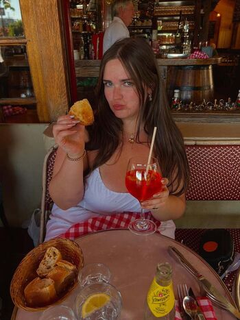 Leaked Hannah lee page private photo viral onlyfans